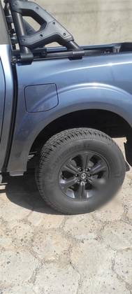 NISSAN FRONTIER 2.3 16V TURBO DIESEL ATTACK CD 4X4 AUTOMÁTICO NISSAN FRONTIER 2.3 16V TURBO DIESEL ATTACK CD 4X4 AUTOMÁTICO